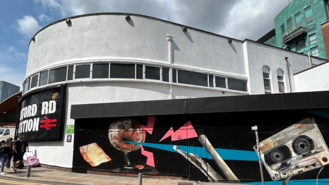 Striking new mural revealed at Manchester Oxford Road station: Oxford Road Artwork 02
