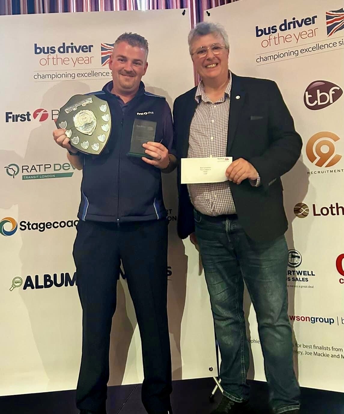 Swansea bus driver Daryl Jones (left) has been named Wales’ best bus driver at the UK Bus Driver of the Year competition held at the weekend n Blackpool. Pictured with Phil Smith, the Chairman