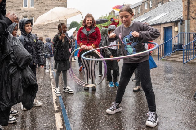 Dalry Primary School Zone 2: Think Circus performers entertain children at Dalry Primary School