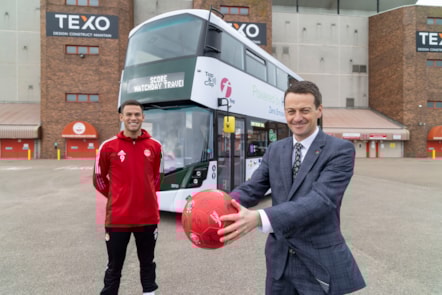 First Bus x Aberdeen FC - AFC Christian Ramirez (l), First Bus Scotland MD Duncan Cameron (r)
