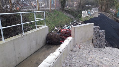 Corsham Aqueduct debris 01