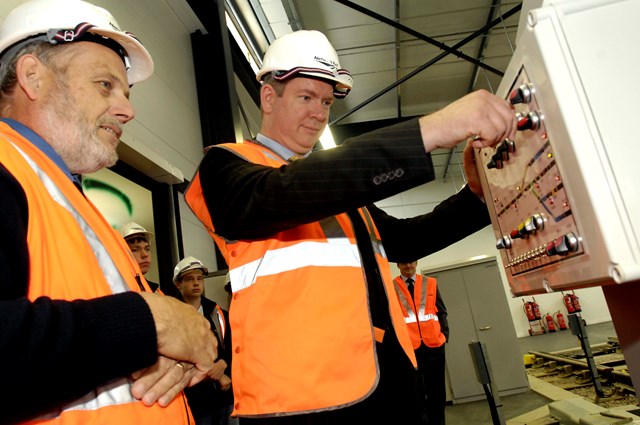 Rail Minister Tom Harris at Network Rail's new maintenance and safety training centre