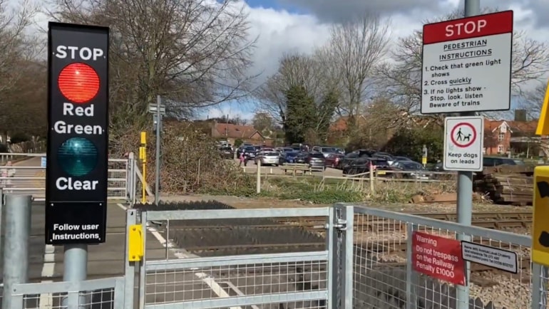 Safer level crossings in Suffolk