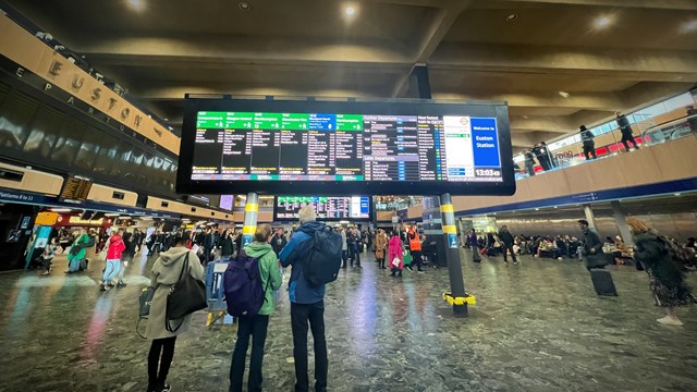 ‘Travel either side’ advice this Easter with Euston station closed: Euston concourse December 2022