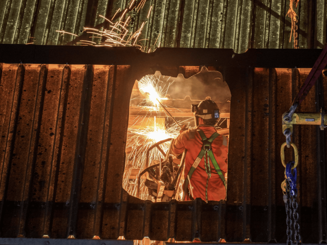 Huddersfield blockade works, TRU (2)