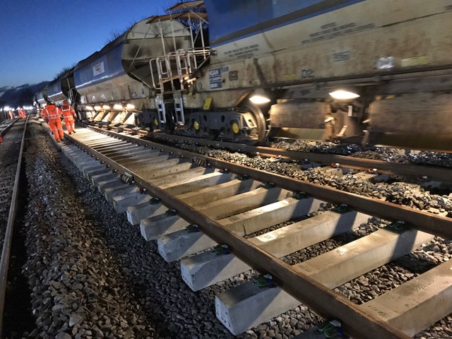 Work this summer set to bring improved reliability to Severn Beach passengers: Track Renewal on Western route - Tamping-2