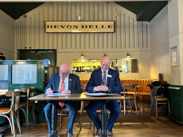 Network Rail X East Lancashire Railway signing new partnership agreement: Network Rail X East Lancashire Railway signing new partnership agreement