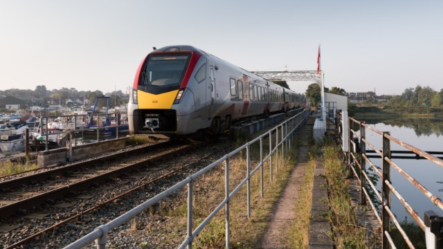 Anglia’s five-year rail business plan announced: Anglia Swing Bridge GA Train