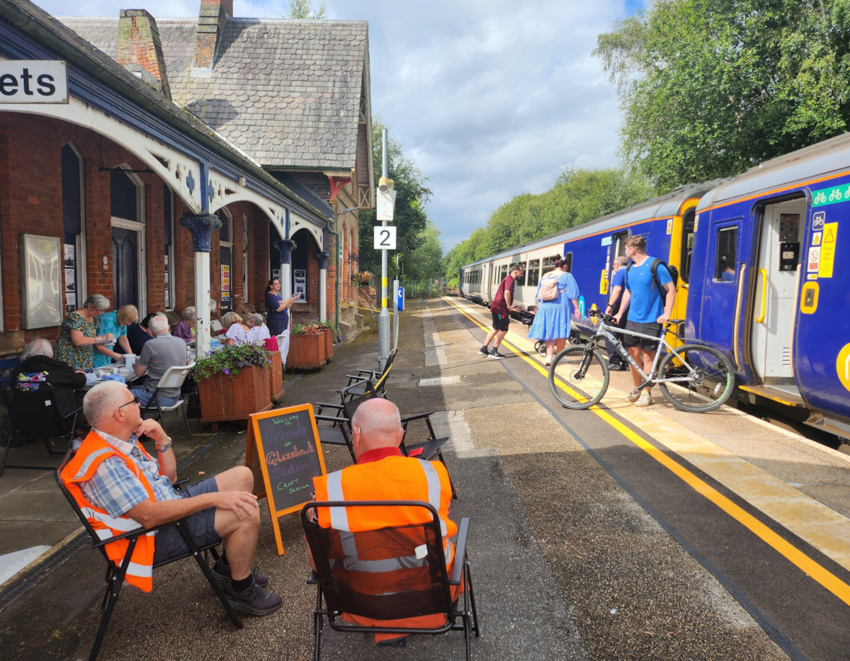 An image of the arts and crafts event at Glazebrook Station