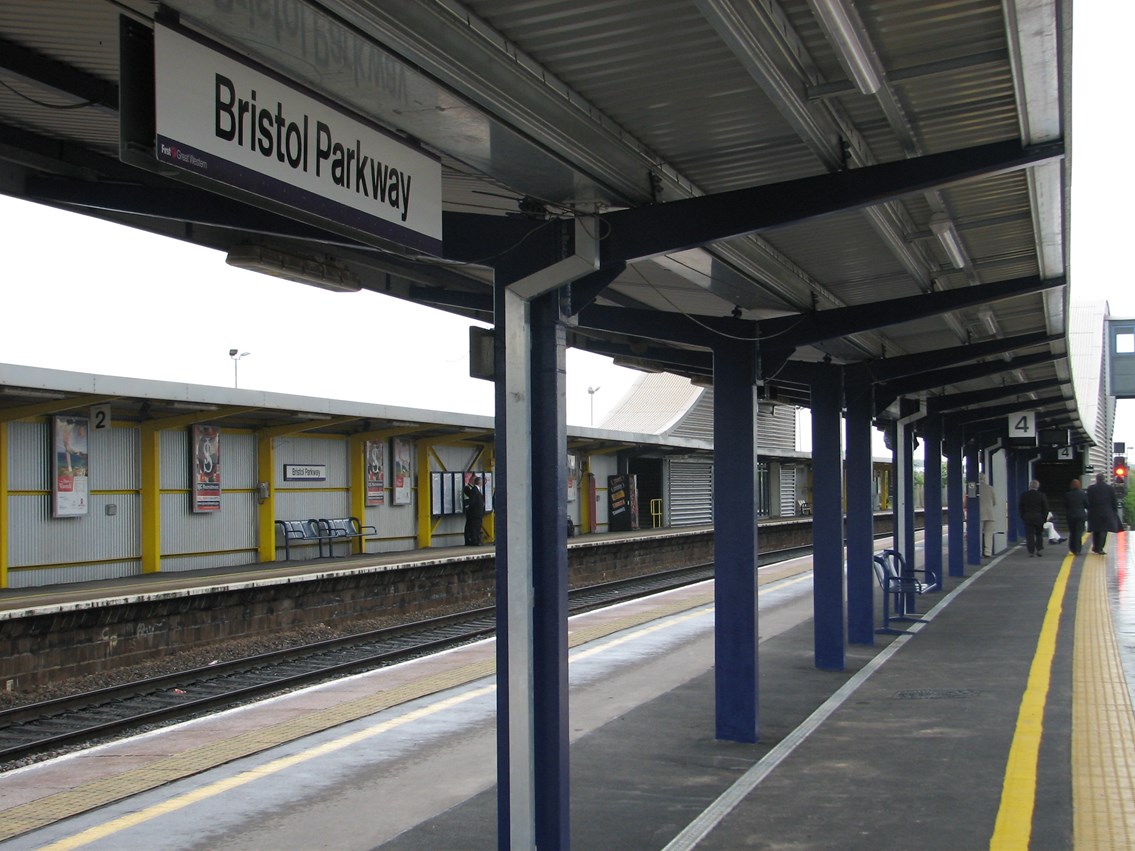 Bristol Parkway: Completed platform
