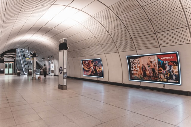 TfL Image - station passageway advert