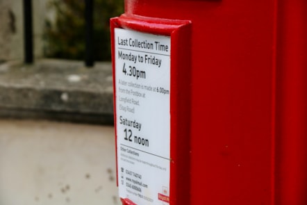 red post box, credit pexels-ethanrwilkinson-2611877