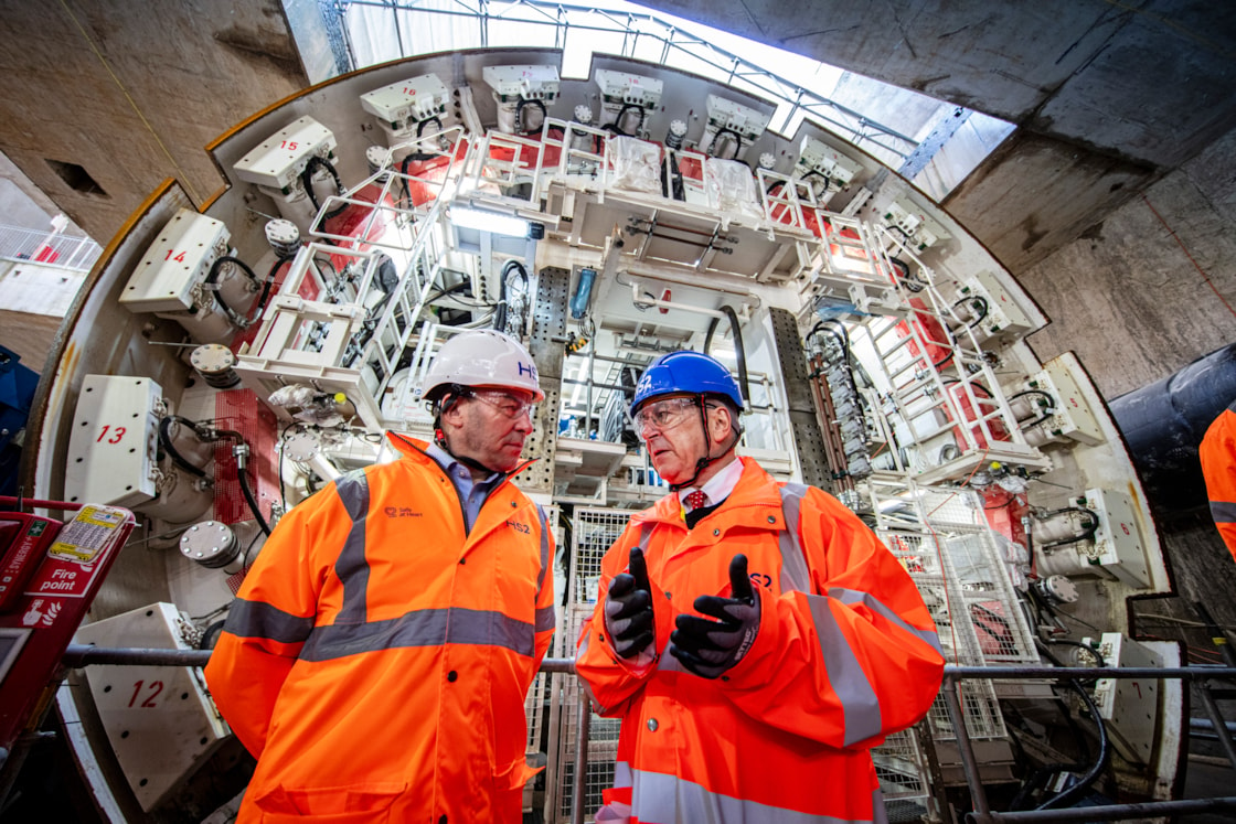 Rail Minister, Lord Peter Hendy, and new HS2 CEO Mark Wild at Old Oak Common East box where the Euston TBMs are being prepared-2