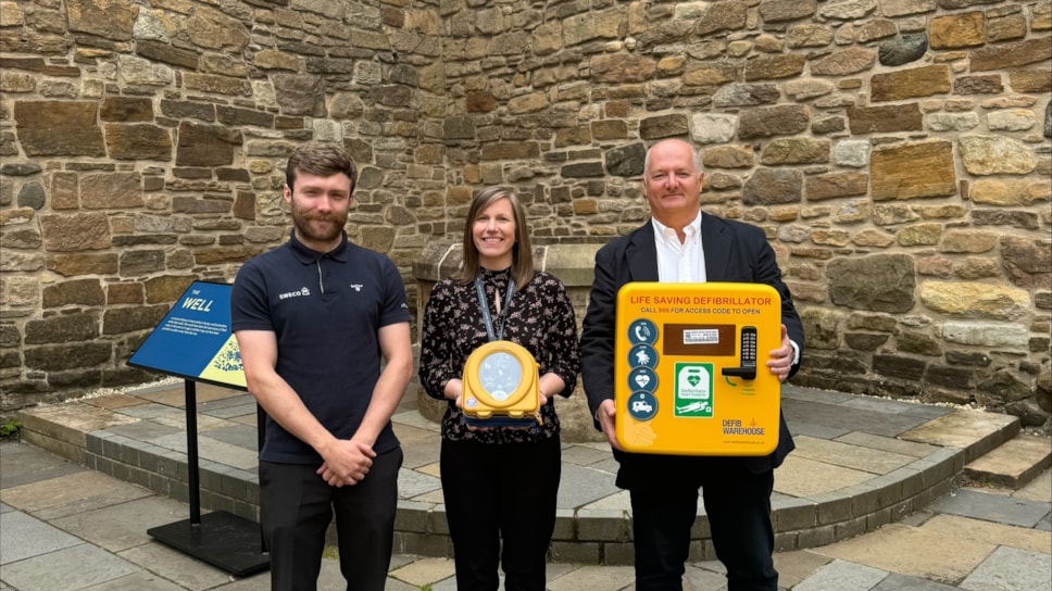 Dean Castle defib