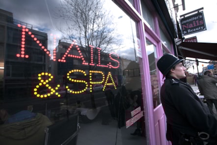 nail_bars_0517.jpg
