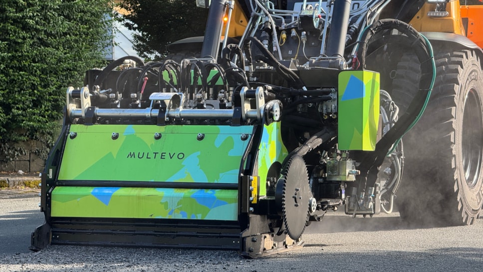 Multevo's new pothole repair machine