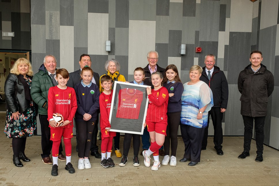 Spirit of Shankly presentation with Barbara Alexander, Cllrs Reid, Roberts, McGhee, Simmons, Chief Executive Eddie Fraser, HT Anne McLean and Adam Strain from Vibrant Communities