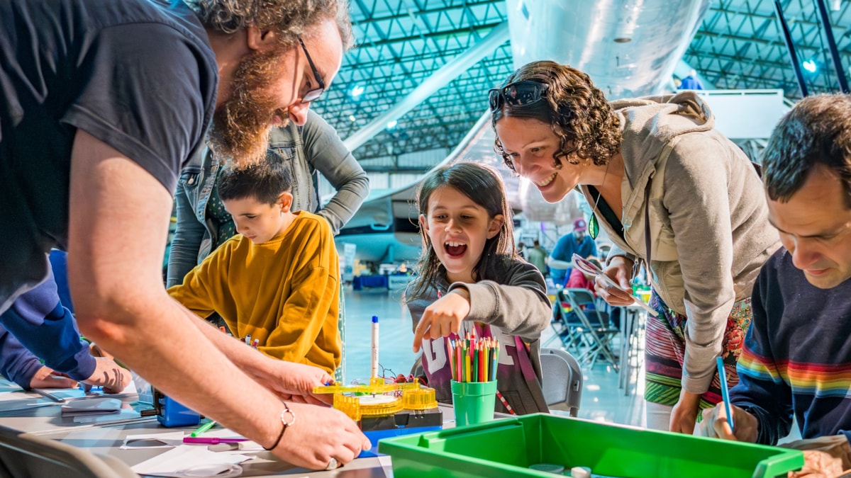 Half Term How things fly. Photo © Andy Catlin (3) cropped