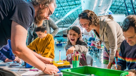 Half Term How things fly. Photo © Andy Catlin (3) cropped