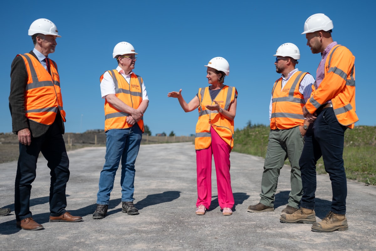 FM and DFM Visit to Tylorstown Coal Tip 18.06.25-9
