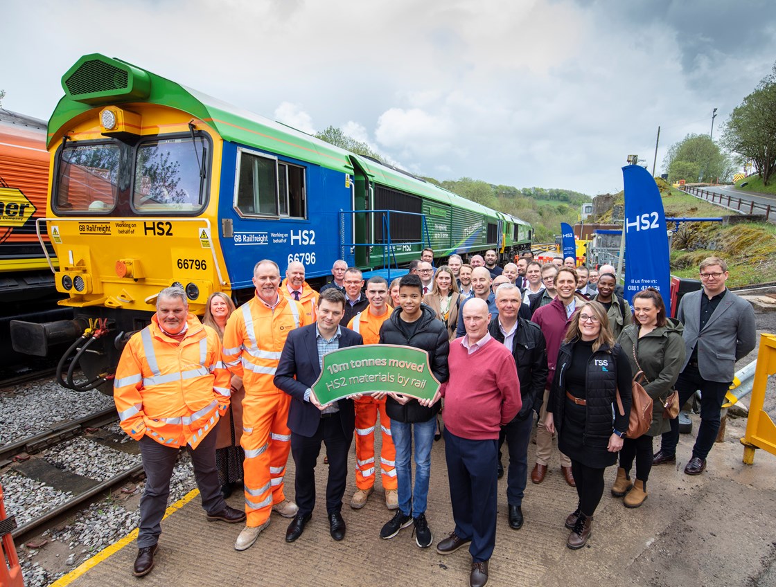 Celebrating HS2's 10 million tonnes of aggregate by rail milestone at Tarmac, Buxton-2