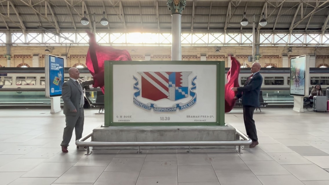 Railway artefact returns home to Manchester Piccadilly more than 25 years after mystery disappearance: PlaqueUnveiled