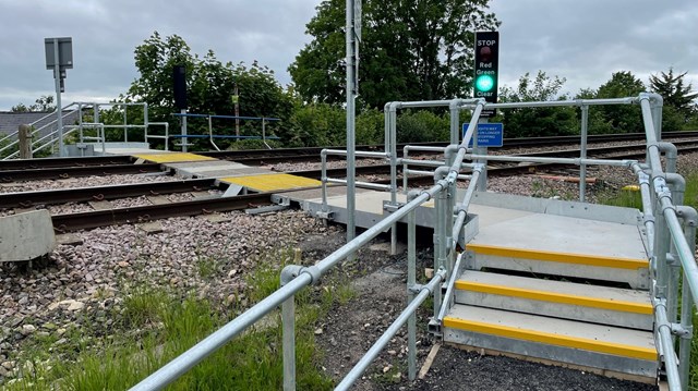 Improved safety for people crossing the railway in Stroud thanks to award-nominated innovative pilot project: Globe Inn level crossing has recently been upgraded