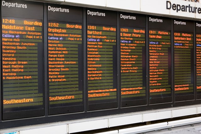 Clearer, brighter screens seen here at Victoria station: CIS screens at Victoria station