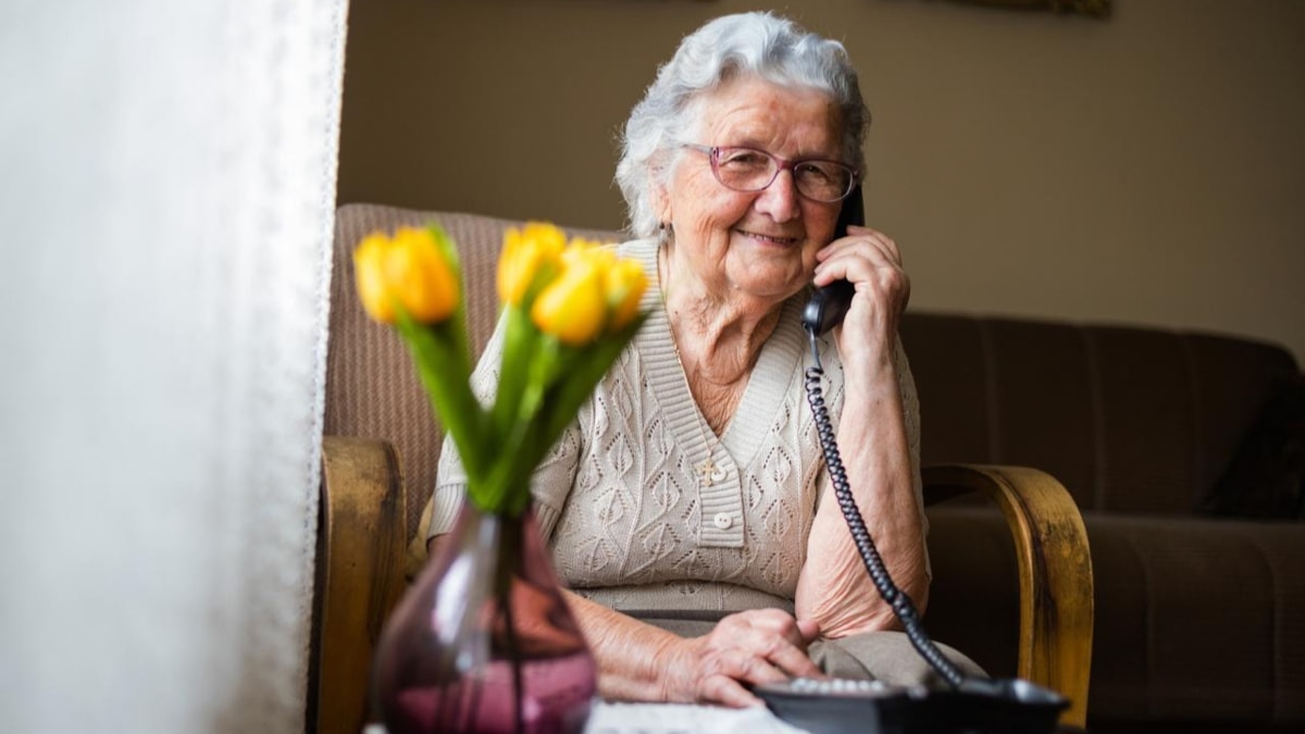 Older woman on phone cropped