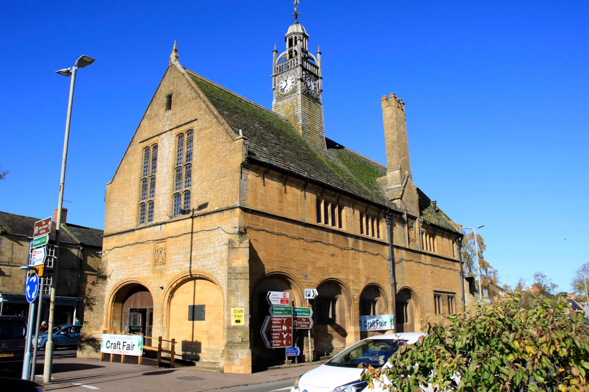 Redesdale Hall, Moreton-in-Marsh