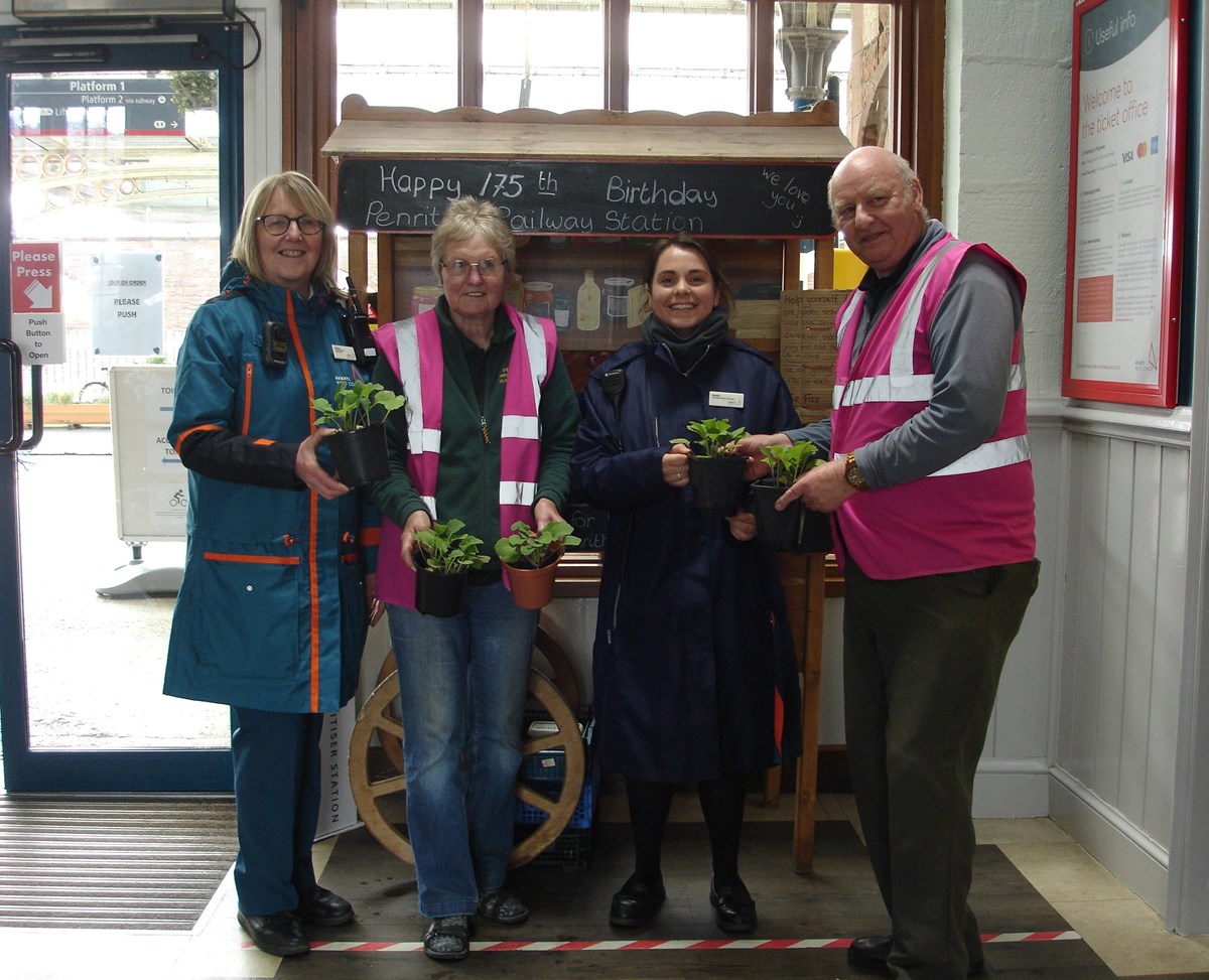 Avanti West Coast Penrith Community Gardeners Plant Donations 