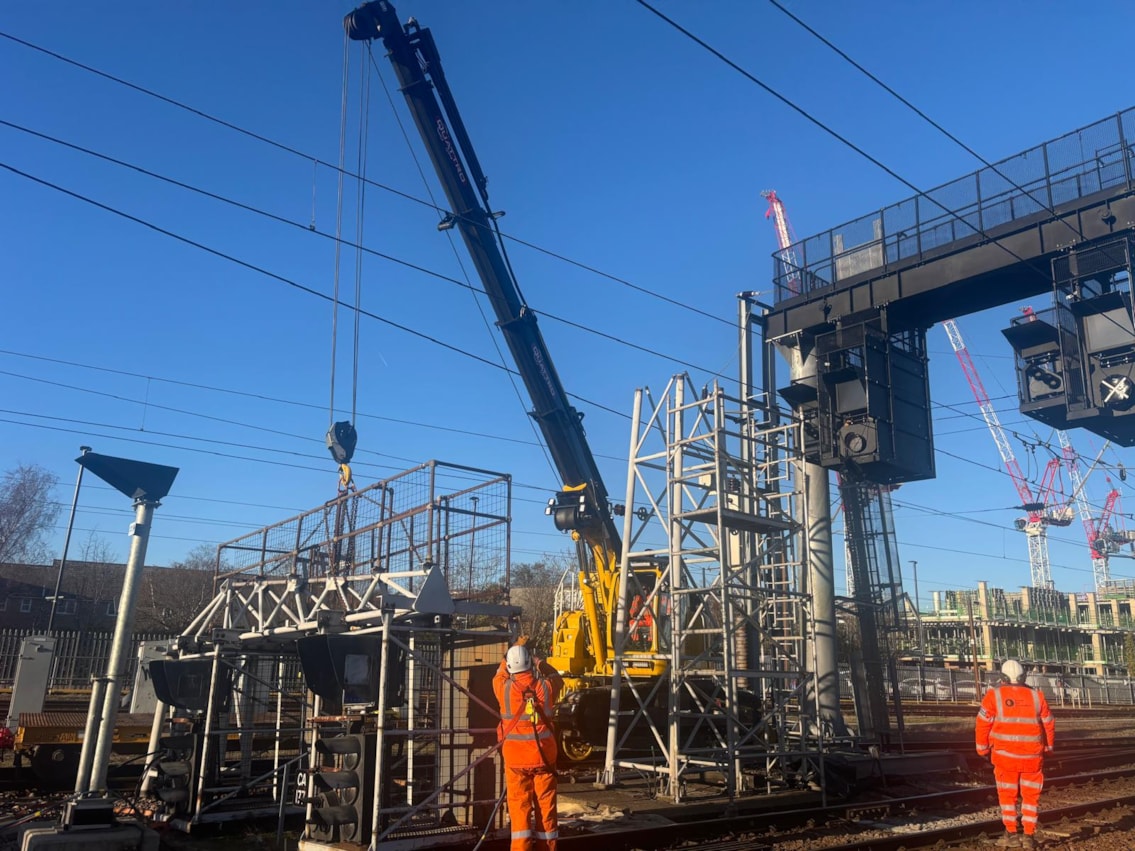 Network Rail Anglia C3R signal installation