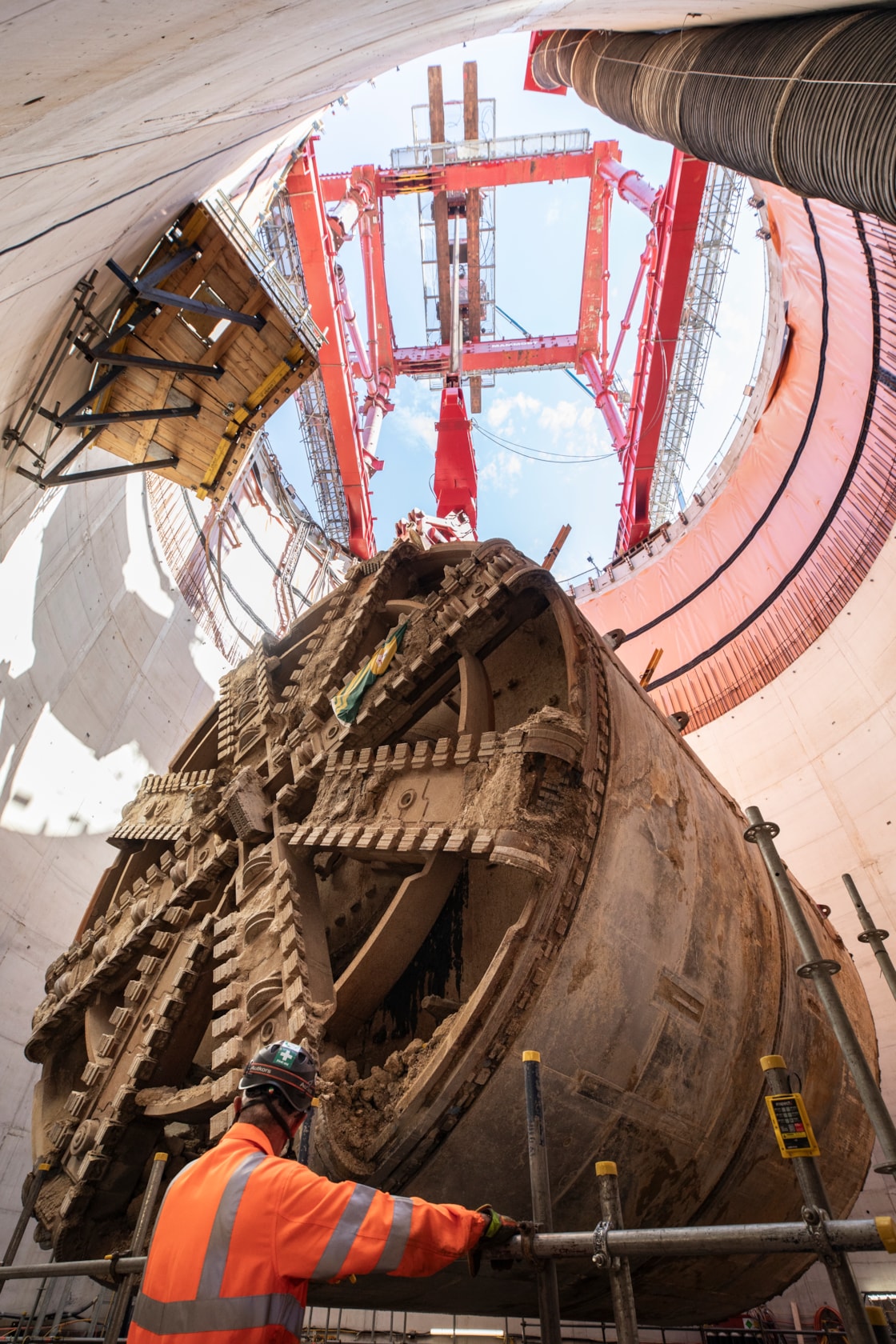 TBM Anne lifted at Green Park Way tunnel shaft 24th August 2025