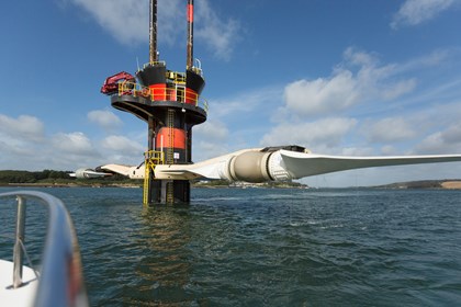 Nova Scotia Energy Minister sees first hand Siemens innovative tidal technology: siemens-seagen-tidal-turbine-from-boat2.jpg