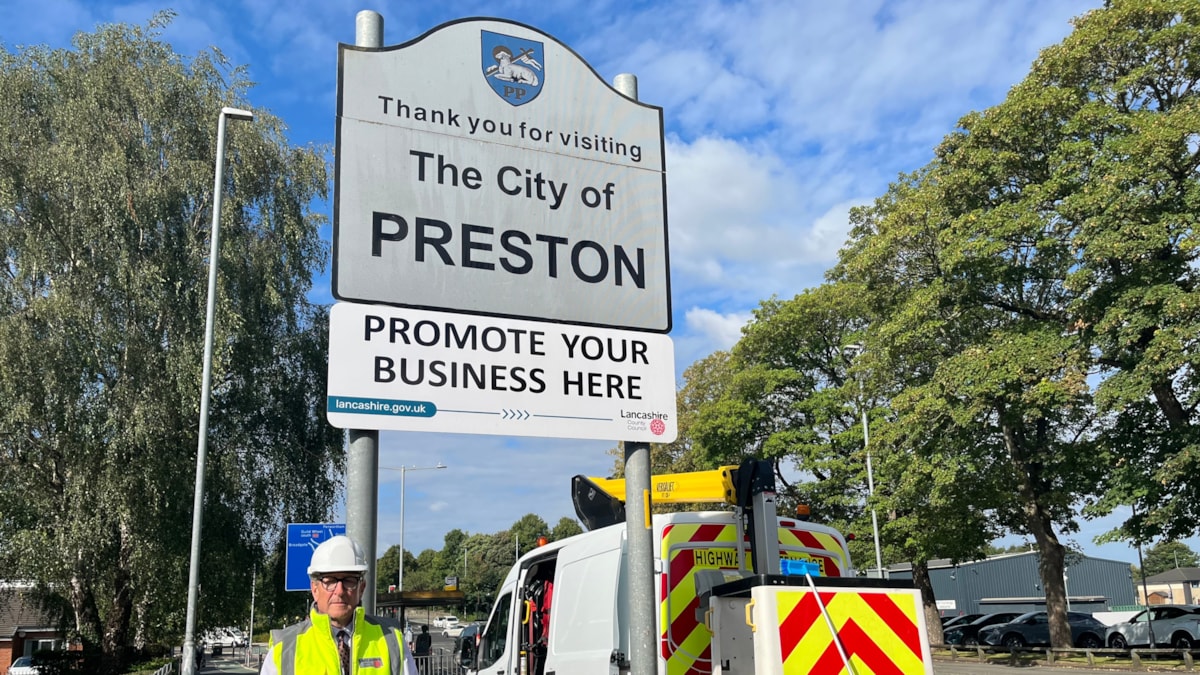 Cllr Warren Goldsworthy-8 cropped