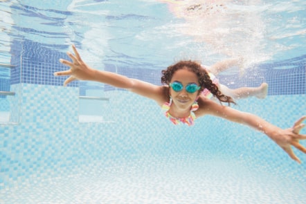 Weymouth Bay outdoor pool