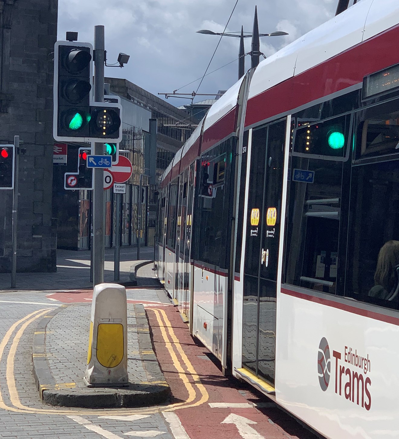 Siemens Mobility Limited awarded Edinburgh Tram to Newhaven project contract: Edinburgh2