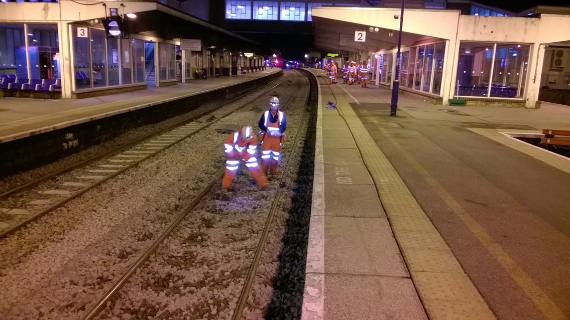 Chiltern main line reopens after successful Christmas upgrade work at Banbury: Christmas improvement work taking place at Banbury station