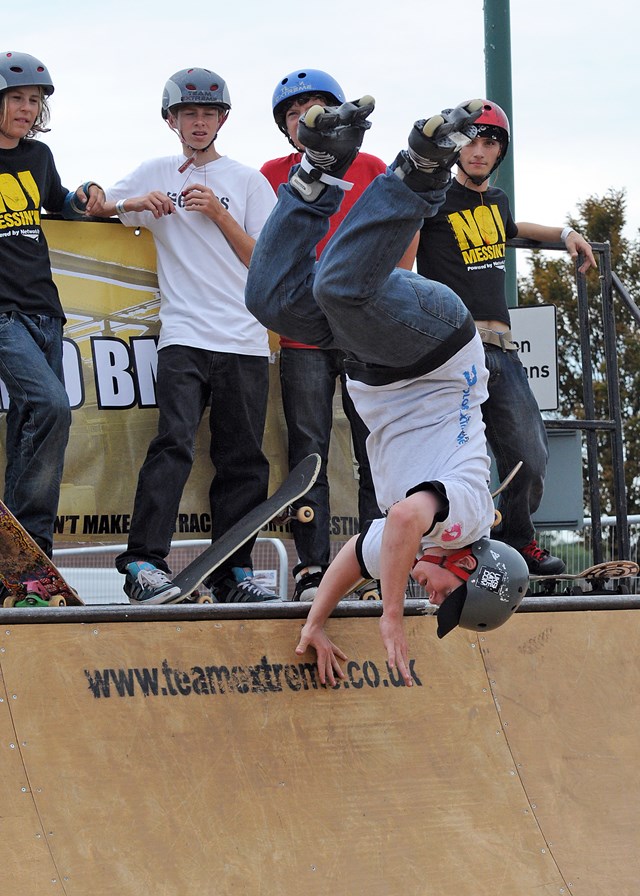 Skaters show off their skills @ No Messin'! Live, Basildon