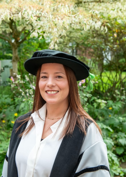 Alumnus Amy Walker