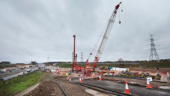 HS2 works to construct the M42 twin box structure: HS2 works to construct the M42 twin box structure