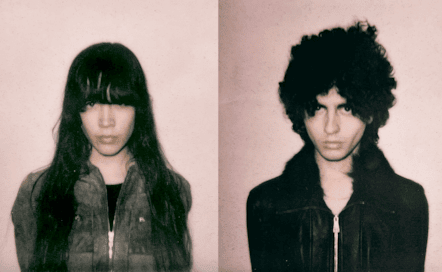 E   V PRESS SHOT (WIDE) 