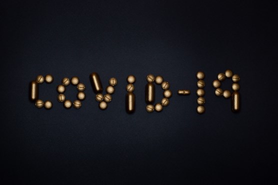 Update: Covid-19 FPN data, and chiefs urge public to keep reporting crime: pills-on-blue-background-3936369