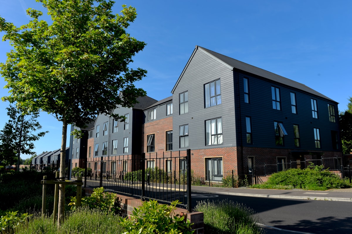 WNS 150525 Cab Sec Wales West Housing 080