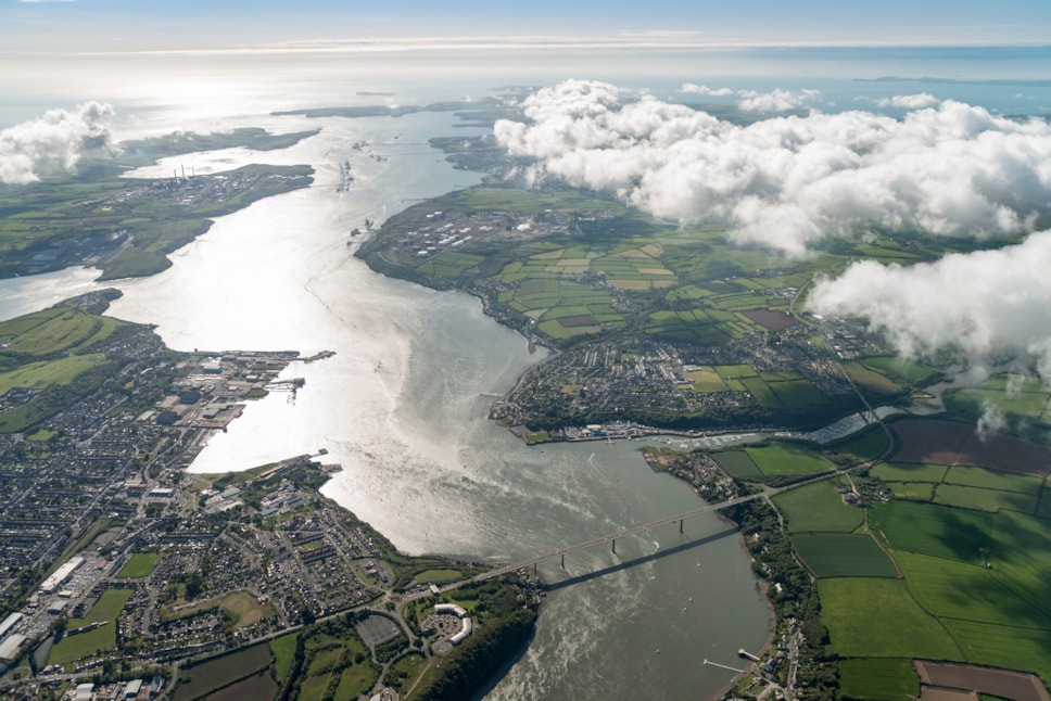 Milford Haven waterway - Dyfrffordd Aberdaugleddau