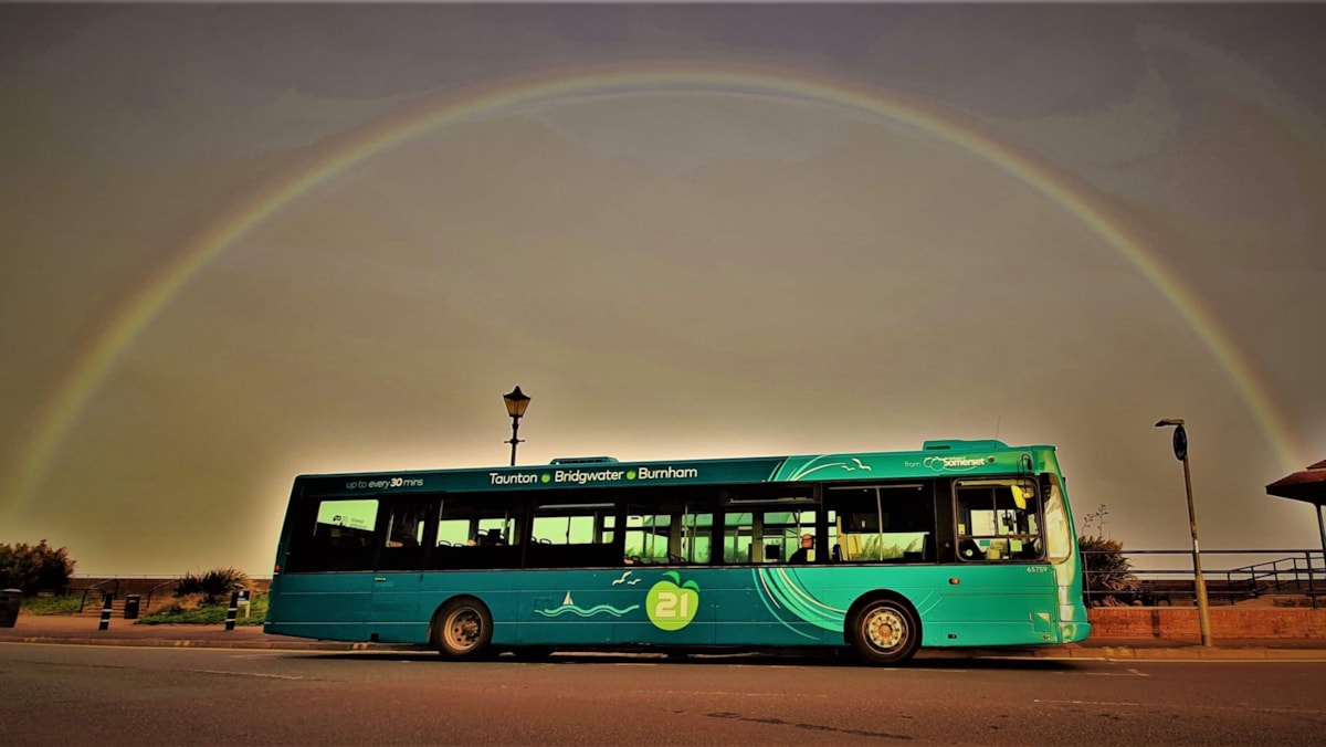 Buses of Somerset, Service 21