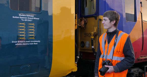 Francis Bourgeois admires 455 fleet Golden Spanners 