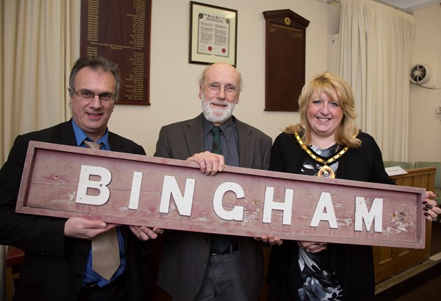 Bingham signal box nameplate presented to town council: Tony Rivero, Cllr George Davidson and Tracey Kerry with the Bingham nameplate