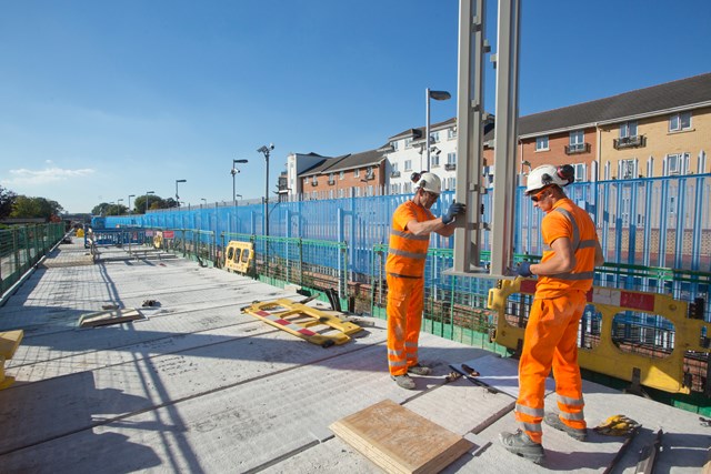 Abbey Wood Station works October 2015 209859 (2)