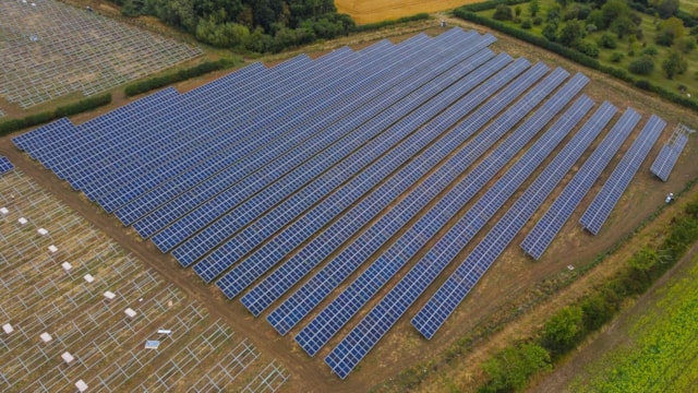 TfL Image - SSE Littleton Solar Project